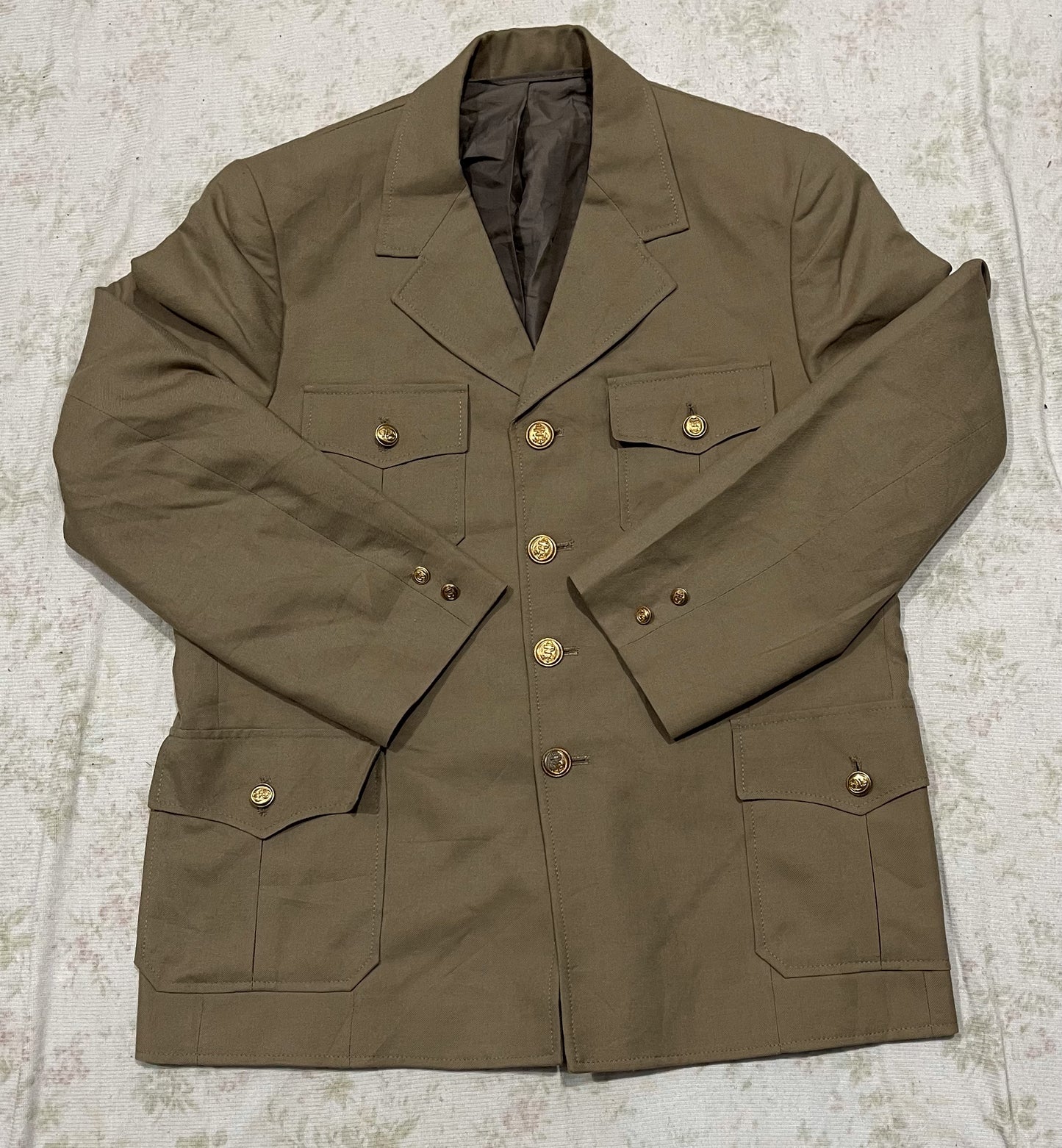 MILITARY COAT 40 PIECES GRADE A/B